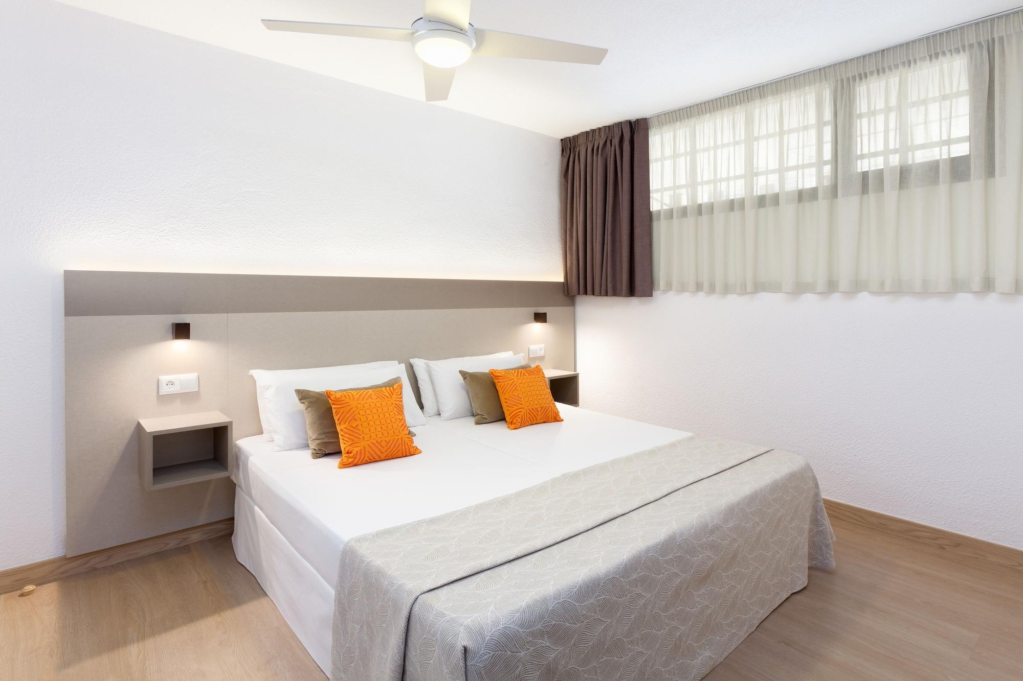 Aguamar Apartamentos, Los Cristianos Downtown Luaran gambar
