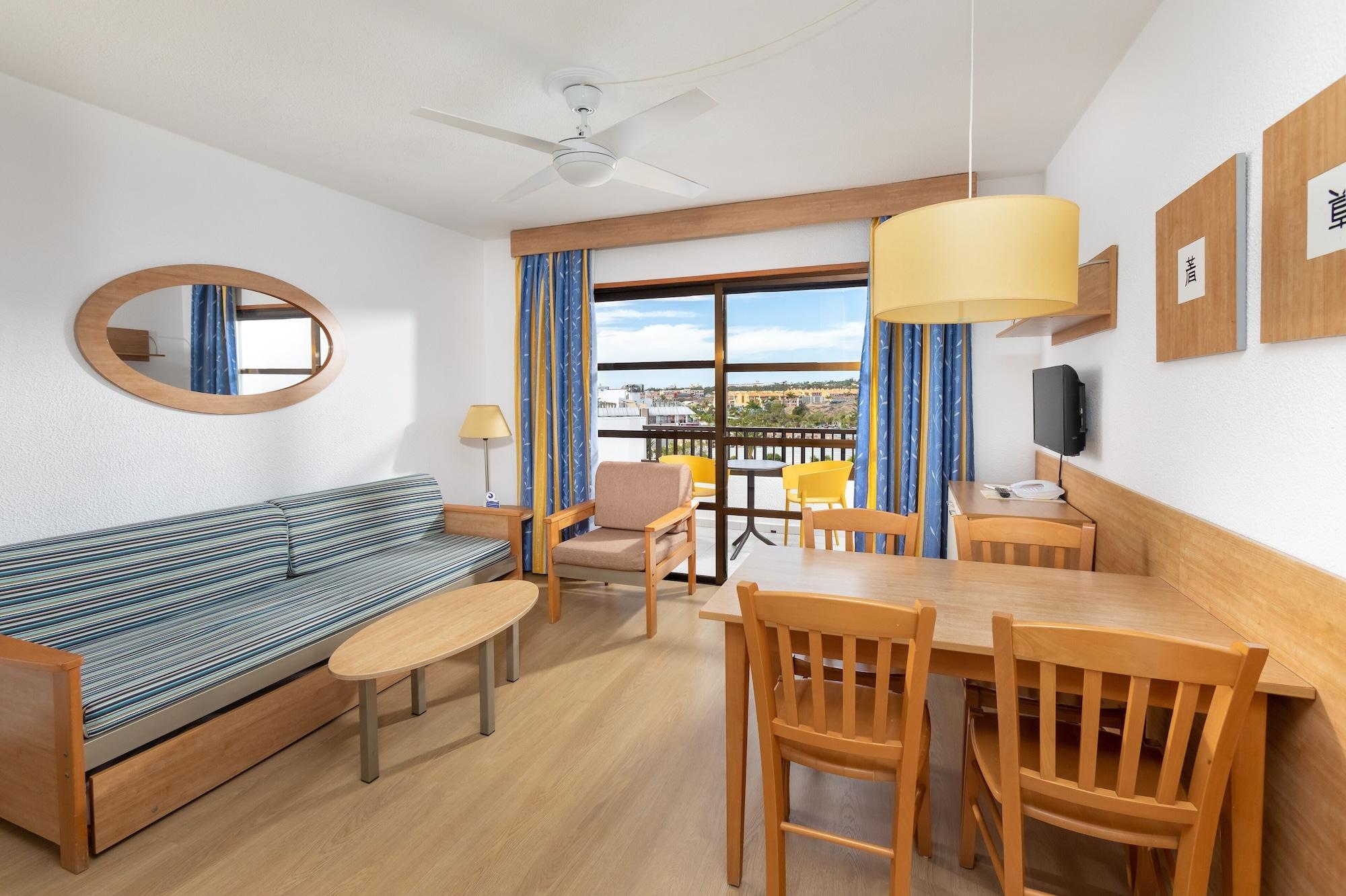 Aguamar Apartamentos, Los Cristianos Downtown Luaran gambar