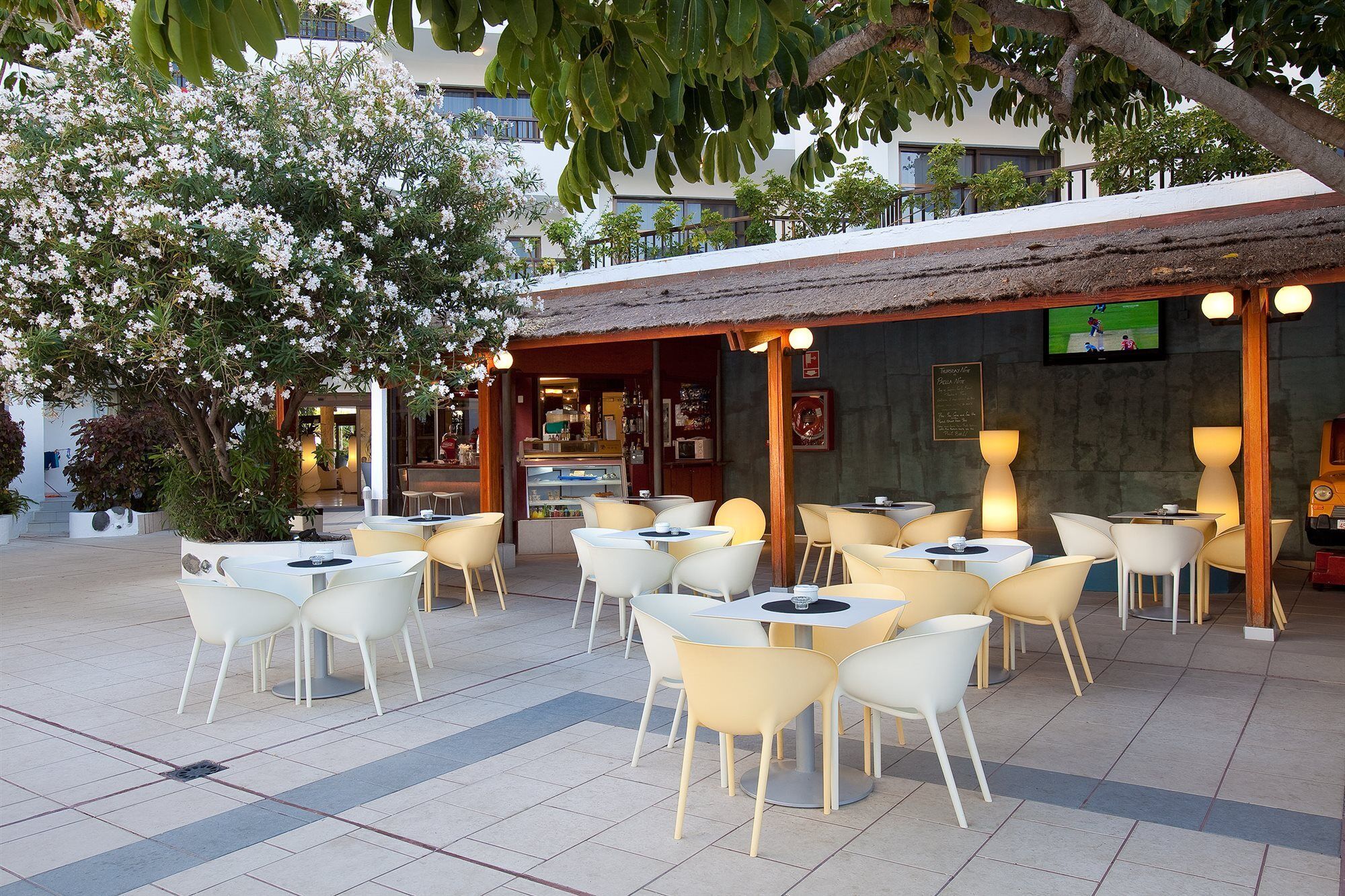 Aguamar Apartamentos, Los Cristianos Downtown Luaran gambar
